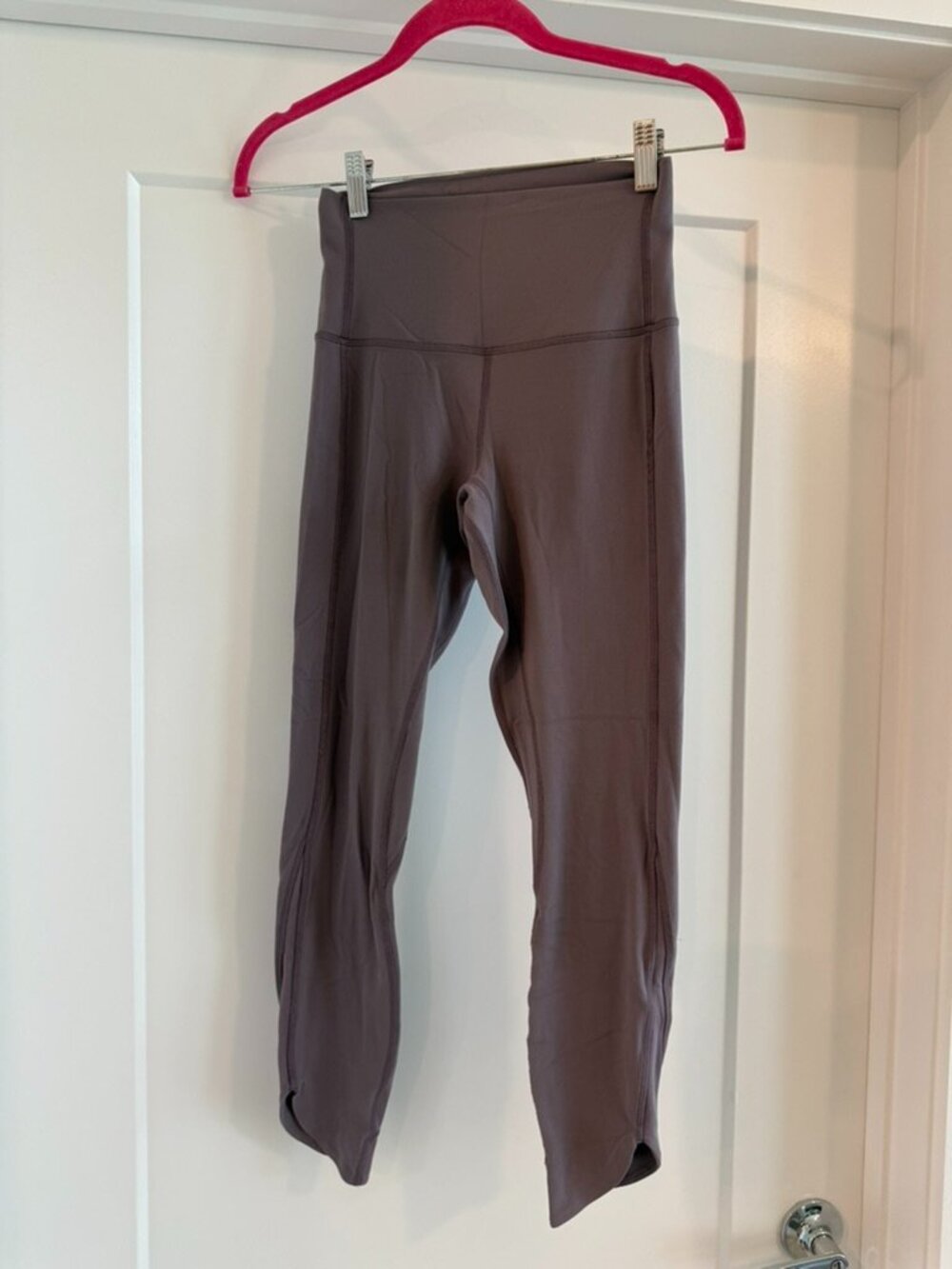 Lululemon High-Rise Leggings Purple Taupe Size 4